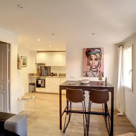 Apartment Vanille Climatise Port Et Plages A Pieds By Laconciergtie13 La Ciotat